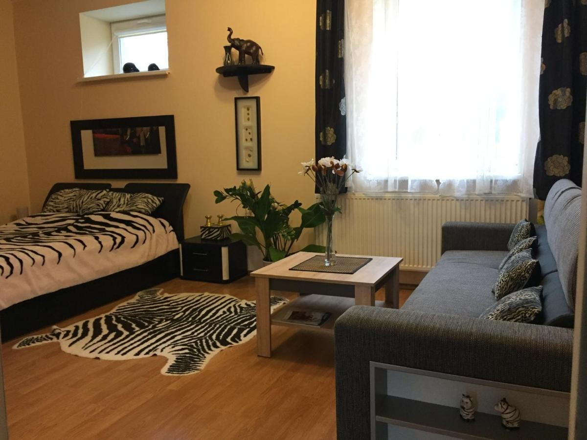 Apartamentai Pas Regina Palanga Dış mekan fotoğraf