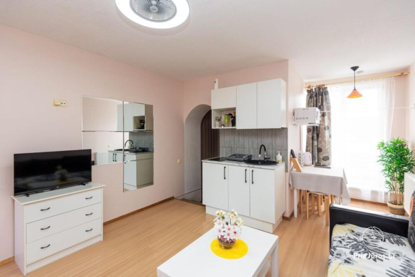 Apartamentai Pas Regina Palanga Dış mekan fotoğraf