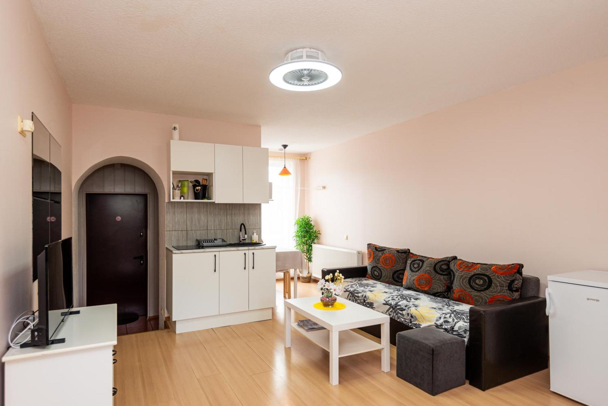 Apartamentai Pas Regina Palanga Dış mekan fotoğraf
