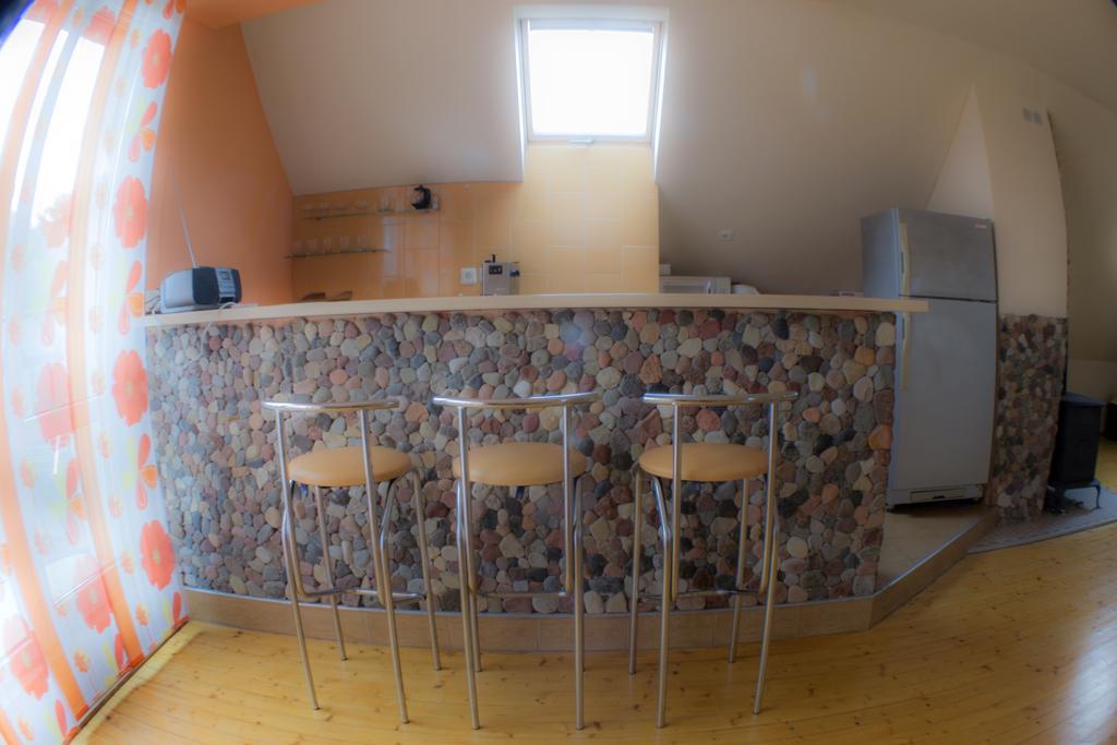Apartamentai Pas Regina Palanga Oda fotoğraf